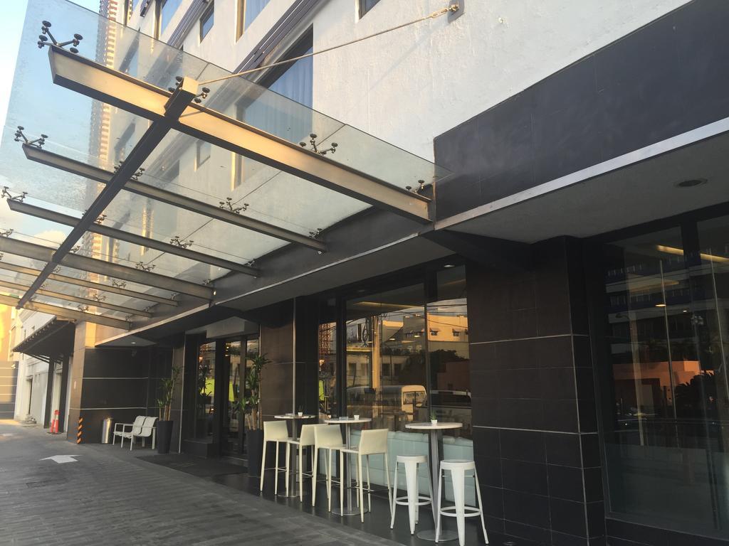 Weston Suites Hotel Santo Domingo Luaran gambar
