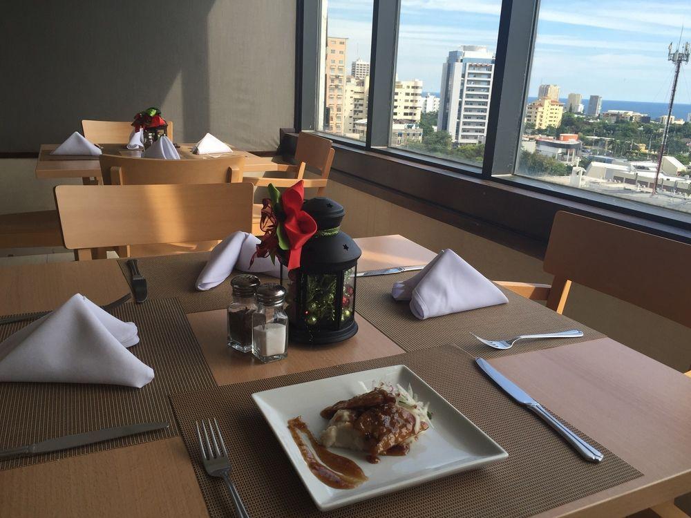 Weston Suites Hotel Santo Domingo Luaran gambar