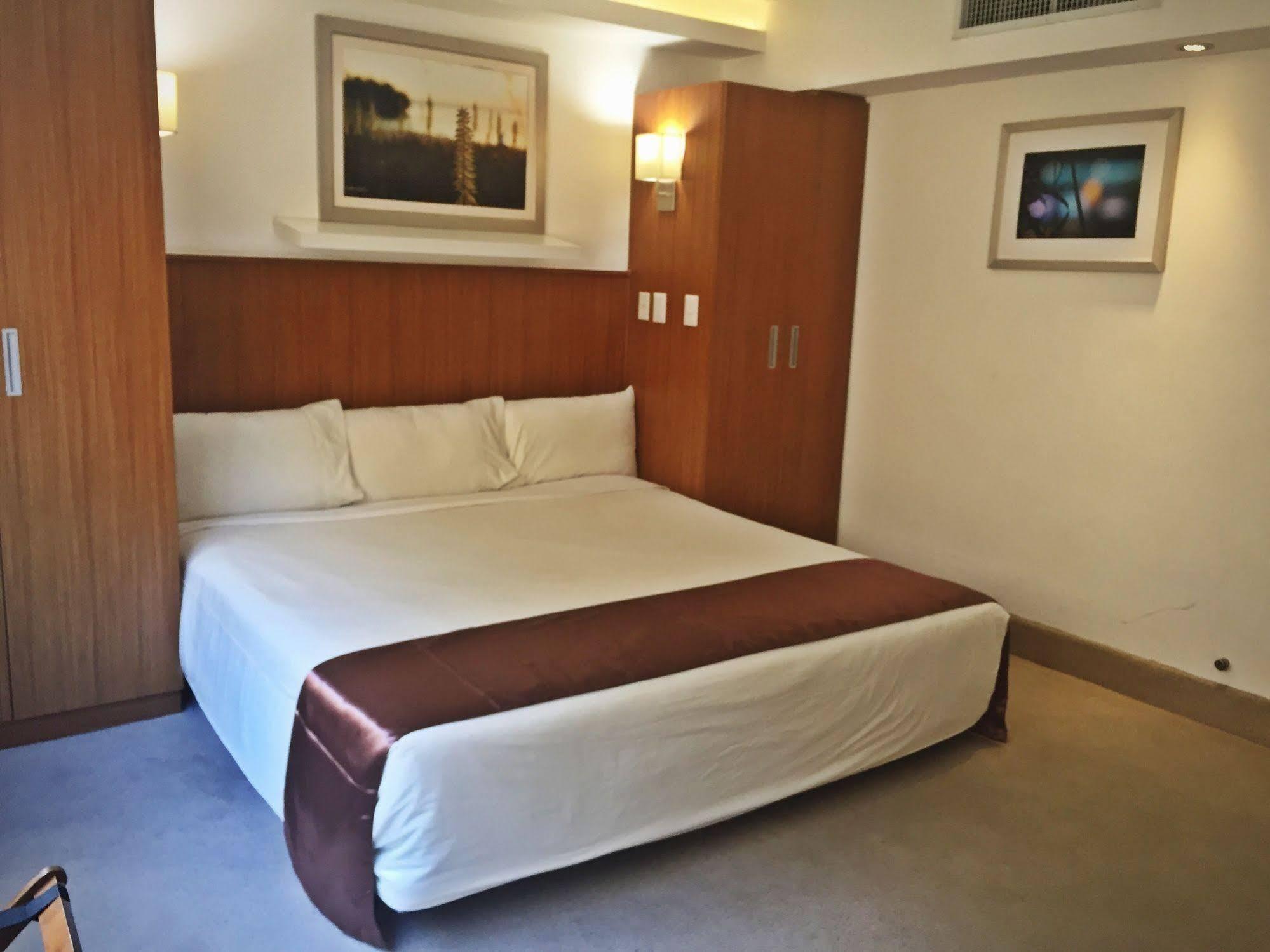 Weston Suites Hotel Santo Domingo Luaran gambar
